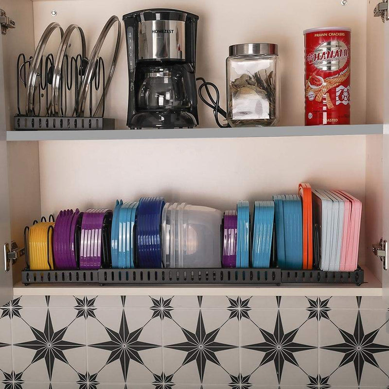 double-side expandable lid rack in the cupboard