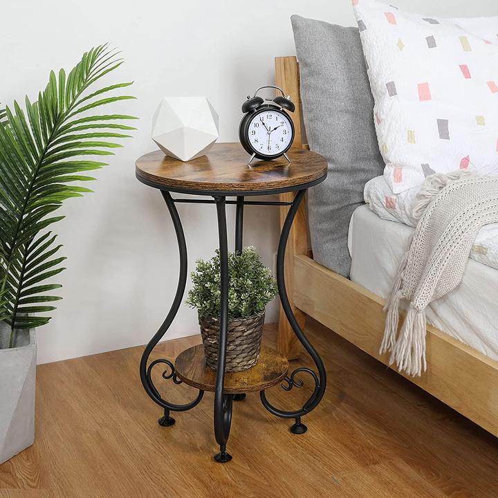 solid wood coffee table round in the bedroom